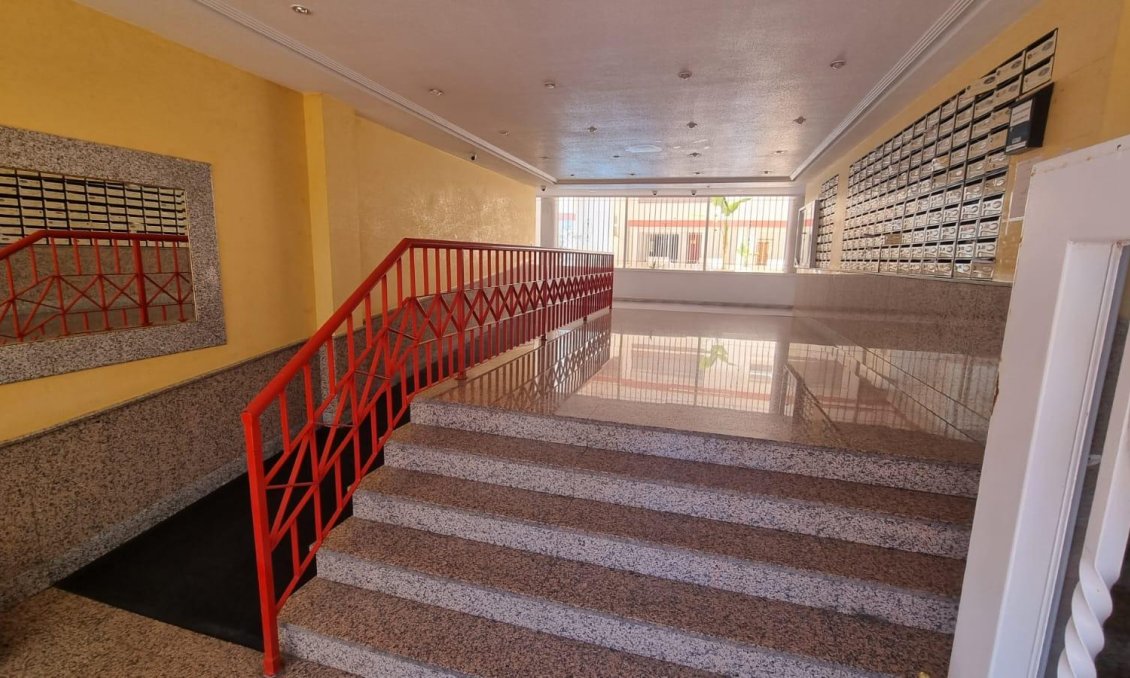 Revente - Appartement -
Torrevieja - PARQUE DE LAS NACIONES