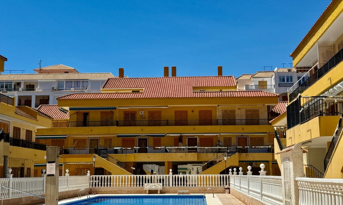 Revente - Attique -
Torrevieja - Los Europeos