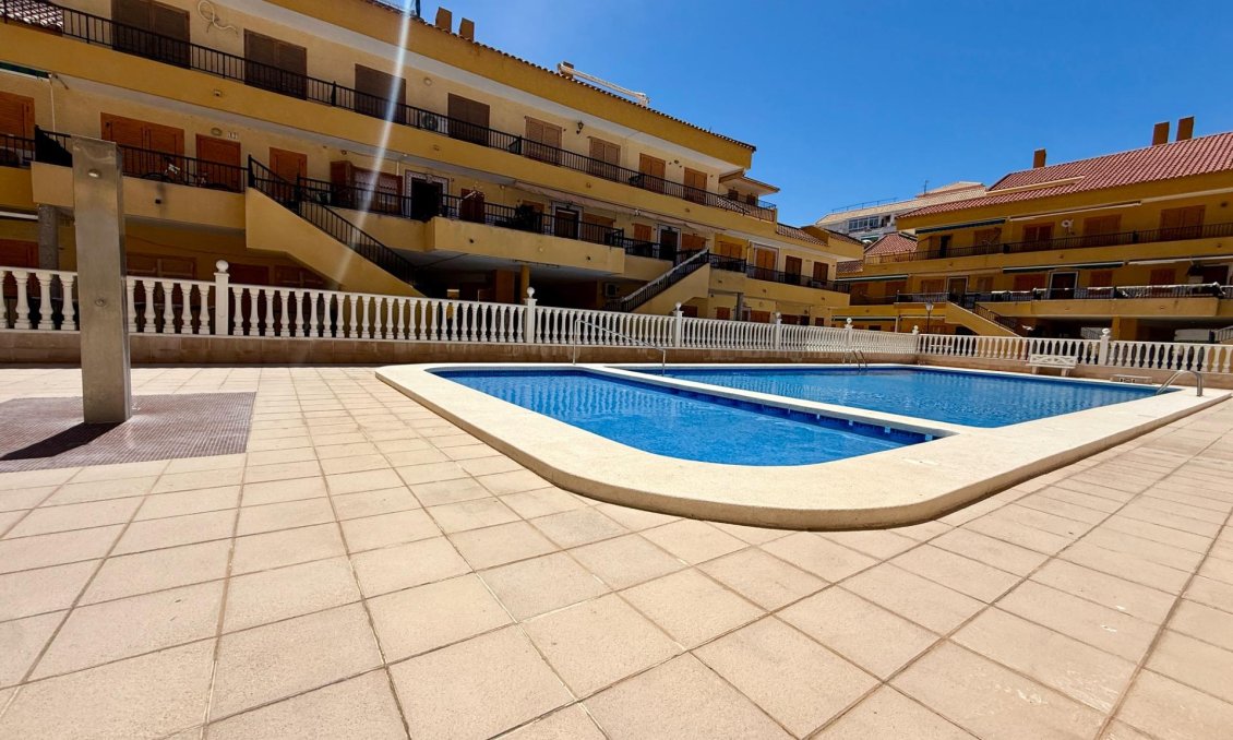 Revente - Attique -
Torrevieja - Los Europeos