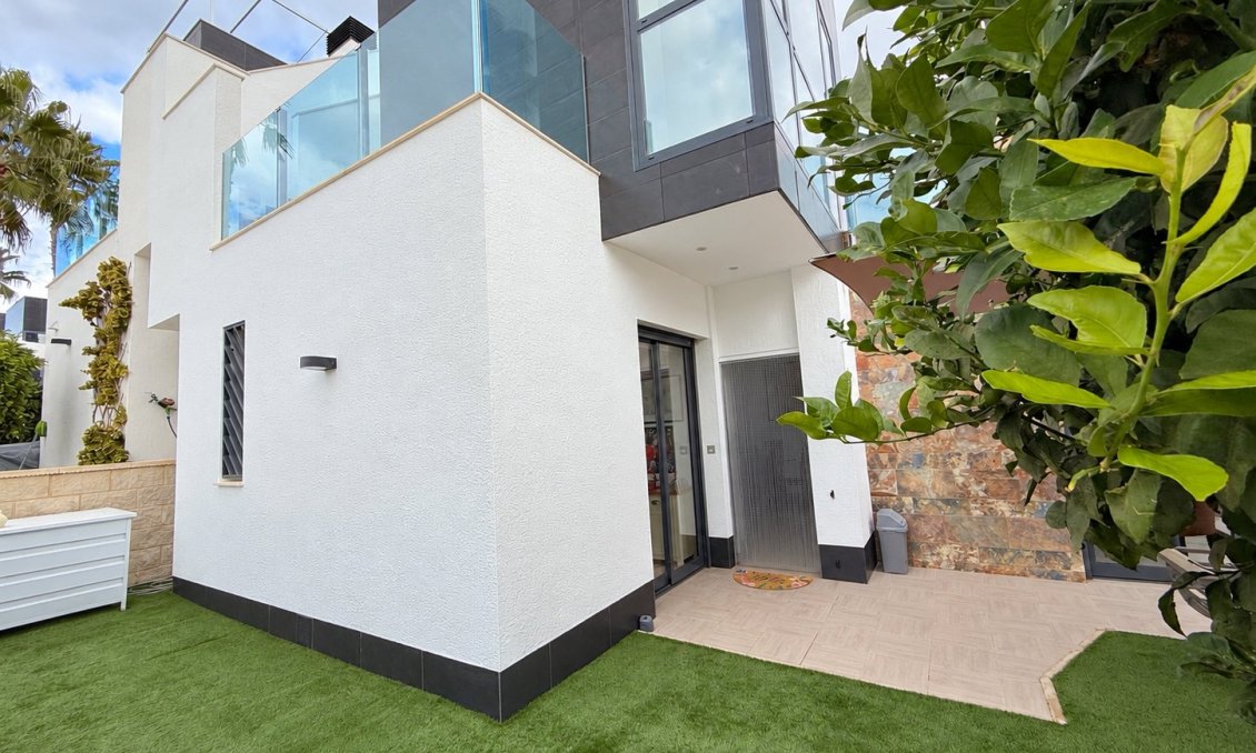 Revente - Duplex -
Orihuela Costa - Costa Blanca