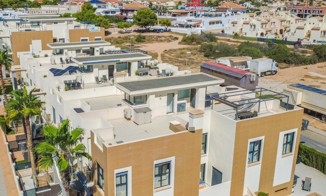 Revente - Appartement -
Orihuela Costa - Costa Blanca