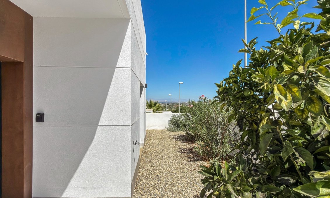 Revente - Villa -
Rojales - Inland