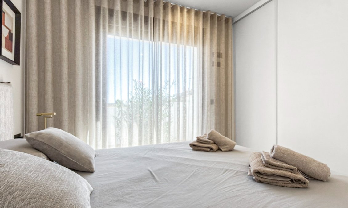 Revente - Villa -
Rojales - Inland