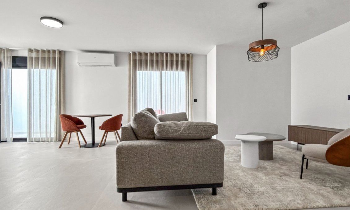 Revente - Villa -
Rojales - Inland