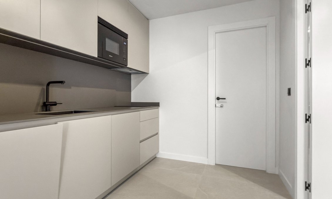 Revente - Villa -
Rojales - Inland