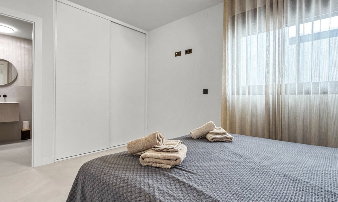 Revente - Villa -
Rojales - Inland
