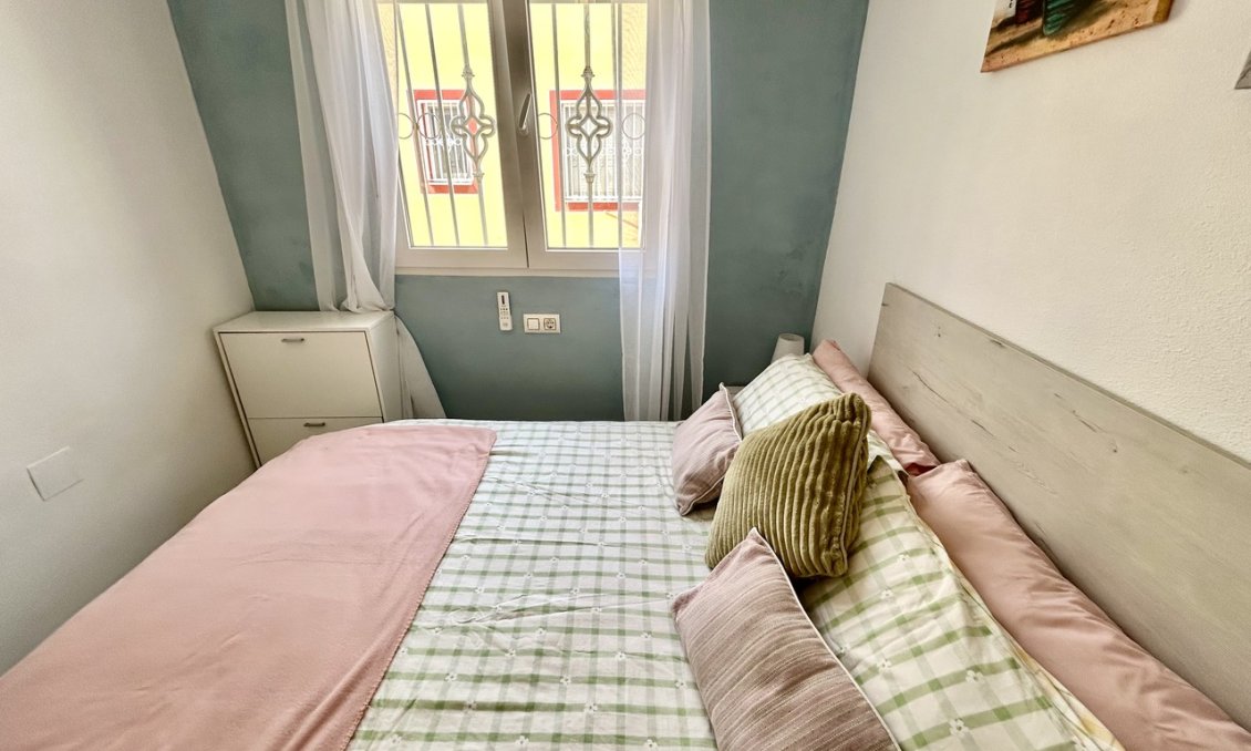 Revente - Maison de ville -
Cabo Roig - Costa Blanca