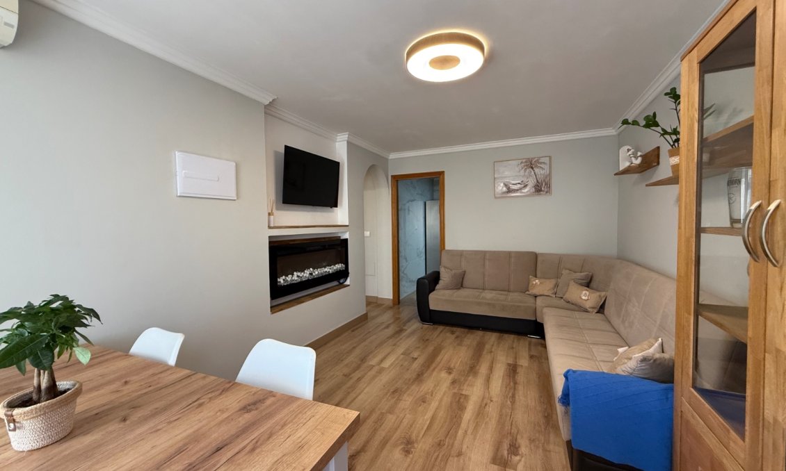 Revente - Villa -
Orihuela Costa - Costa Blanca