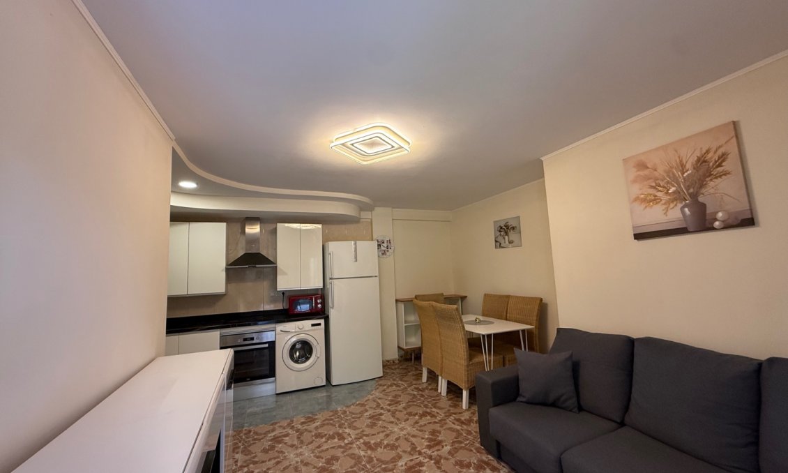 Resale - Apartment -
Torrevieja - Costa Blanca