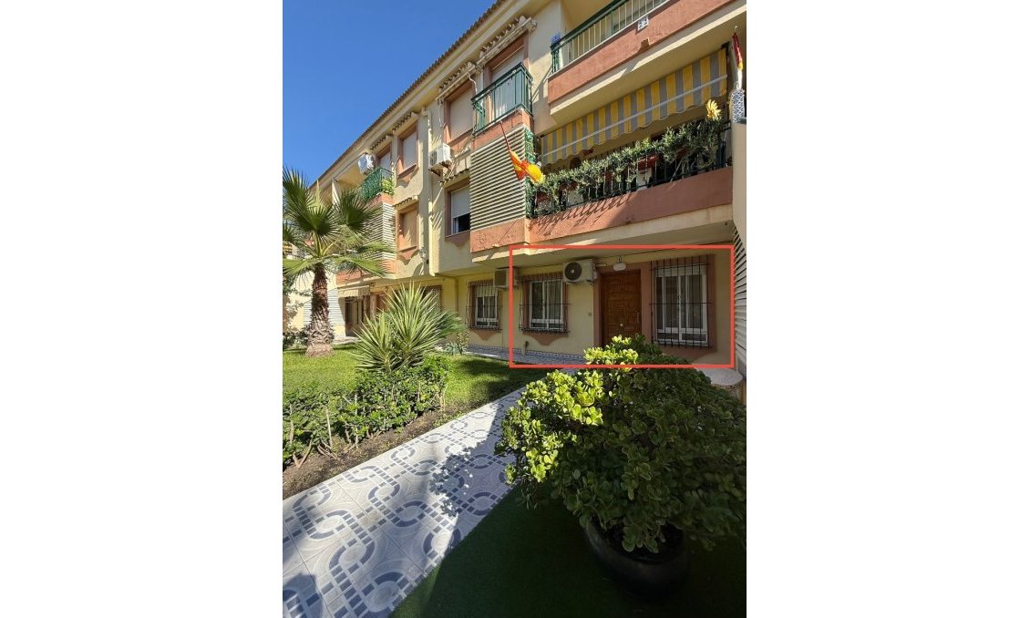 Resale - Apartment -
Torrevieja - Costa Blanca