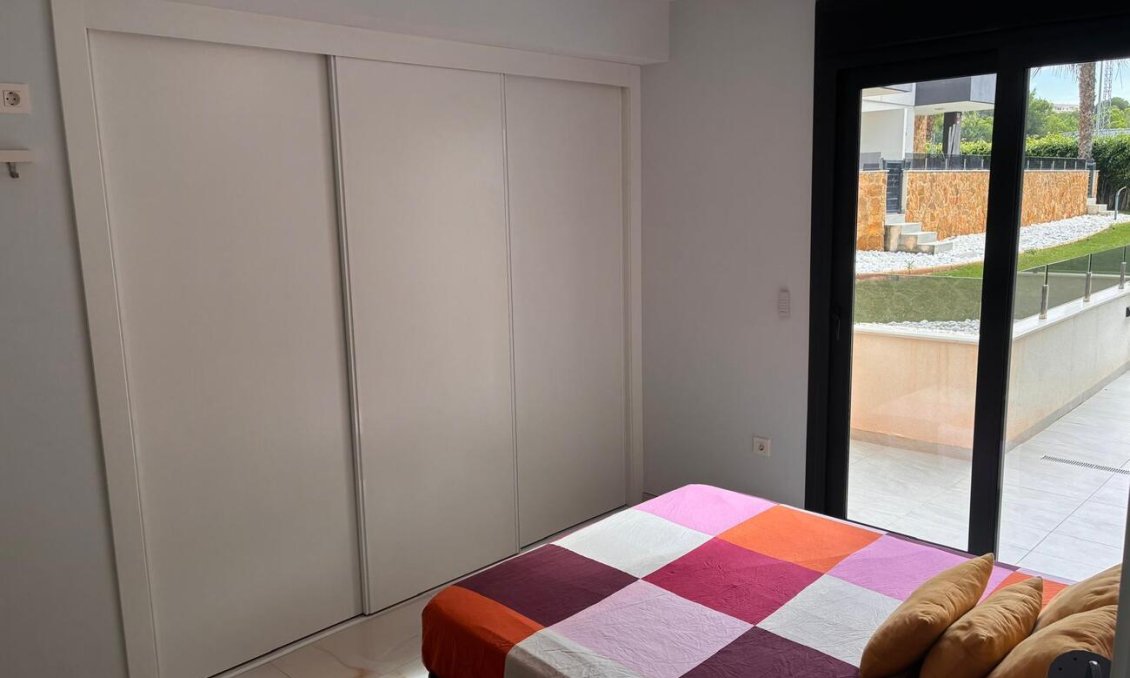 Revente - Appartement -
Los Altos - Costa Blanca