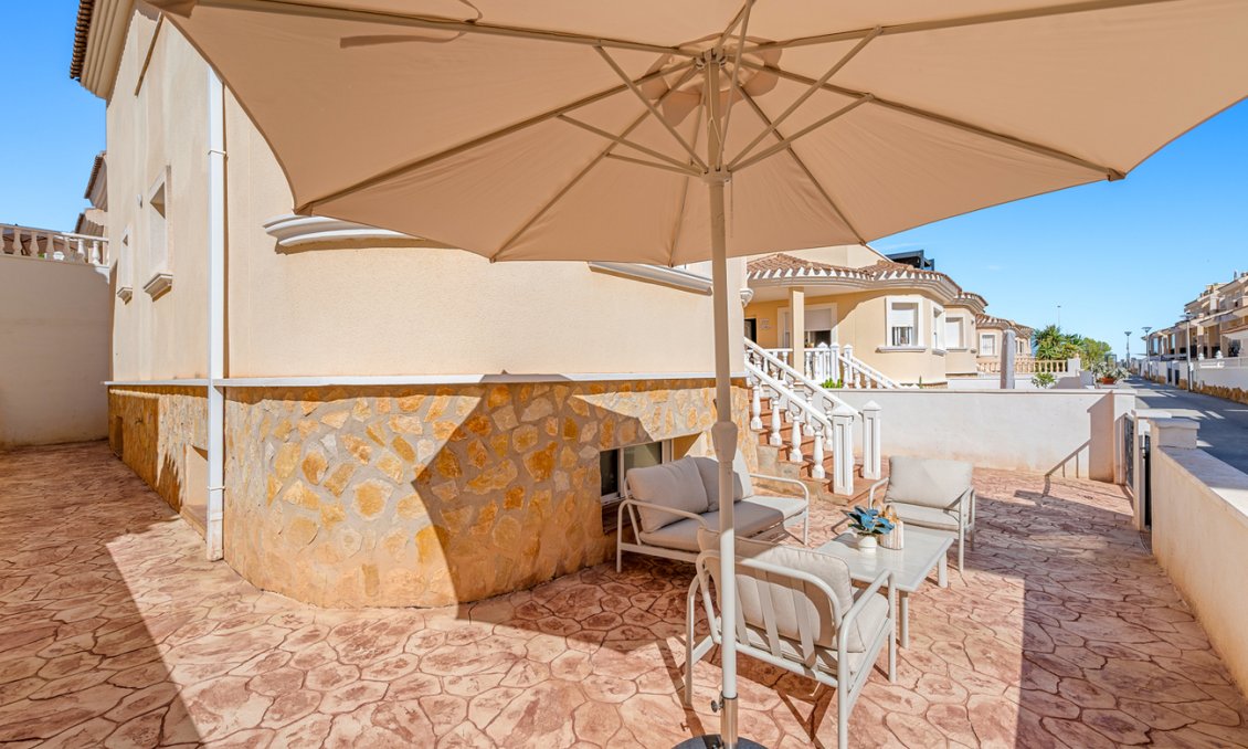 Segunda mano - Adosado -
San Miguel de Salinas - Costa Blanca