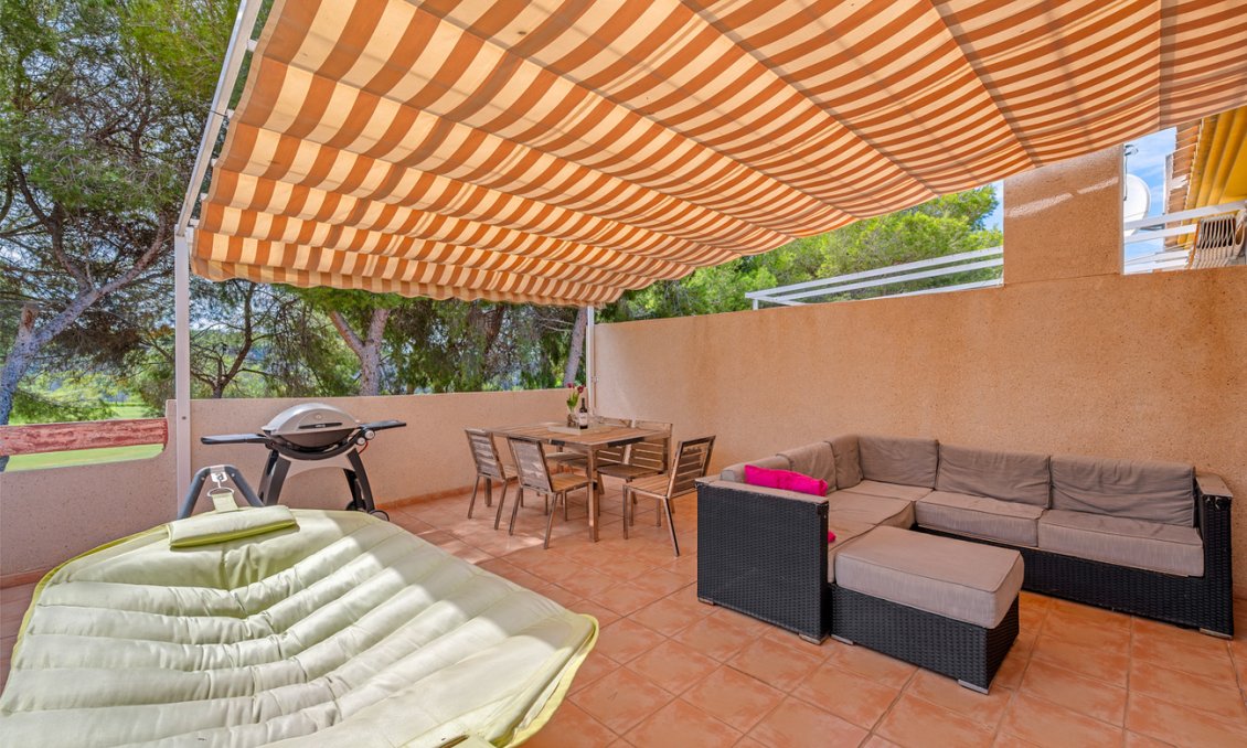 Segunda mano - Ático -
Dehesa de Campoamor - Costa Blanca