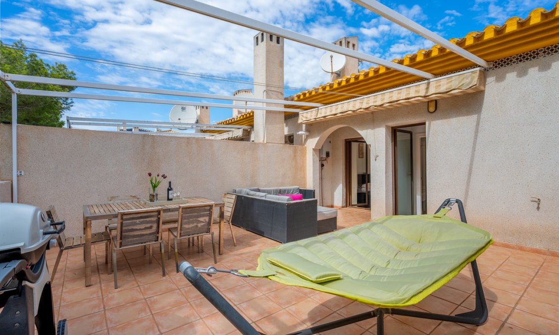 Segunda mano - Ático -
Dehesa de Campoamor - Costa Blanca