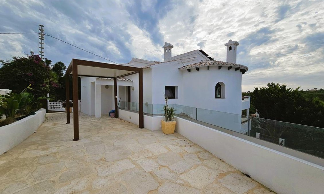 Segunda mano - Villa -
Jávea - Costa Blanca