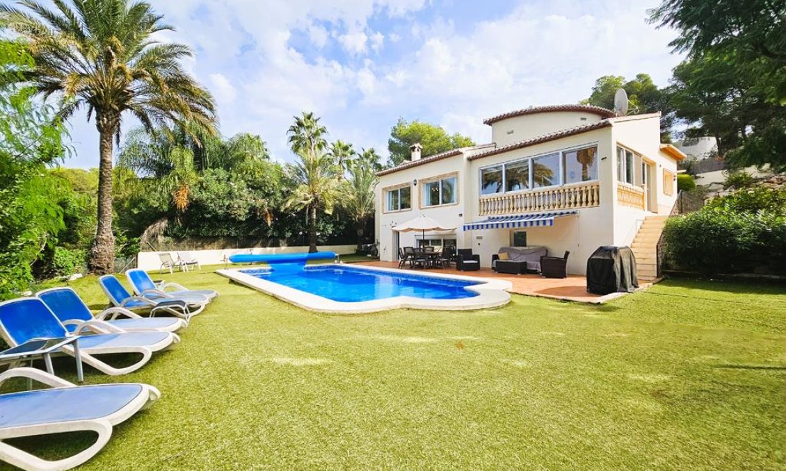 Segunda mano - Villa -
Jávea - Costa Blanca