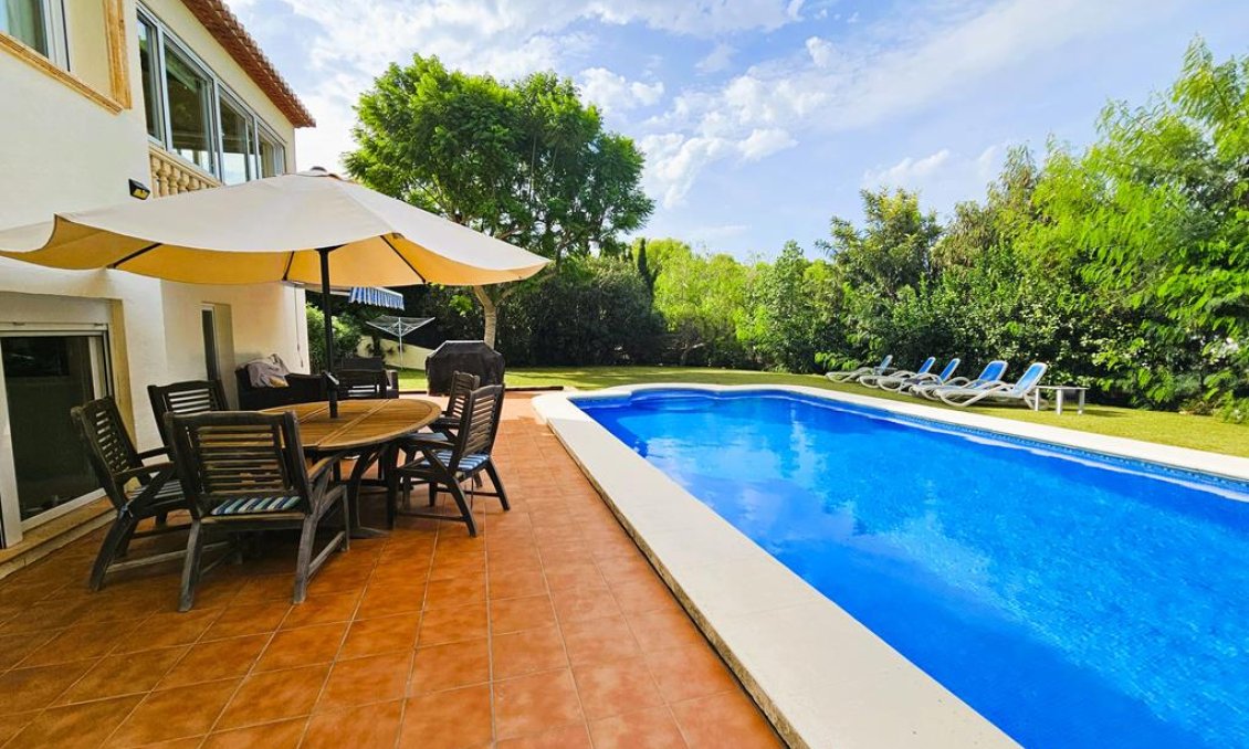 Segunda mano - Villa -
Jávea - Costa Blanca