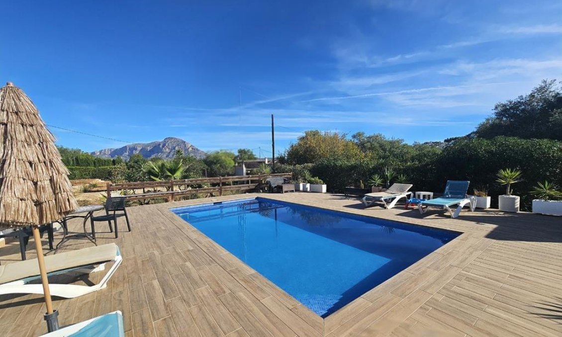 Segunda mano - Villa -
Jávea - Costa Blanca