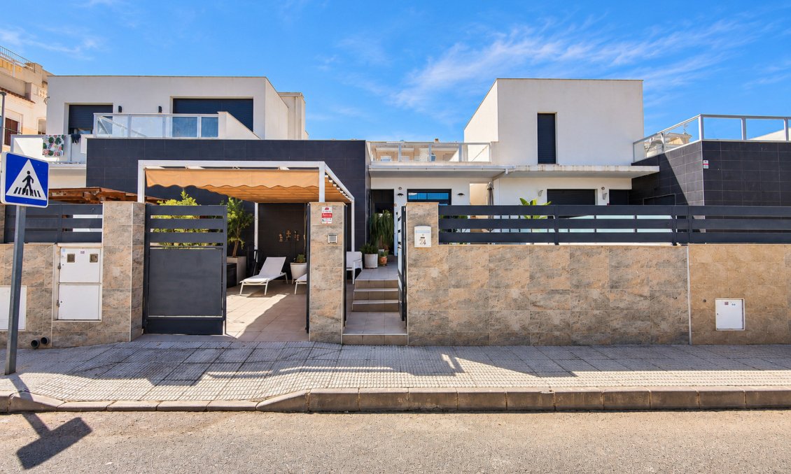 Segunda mano - Villa -
Formentera del Segura - Costa Blanca