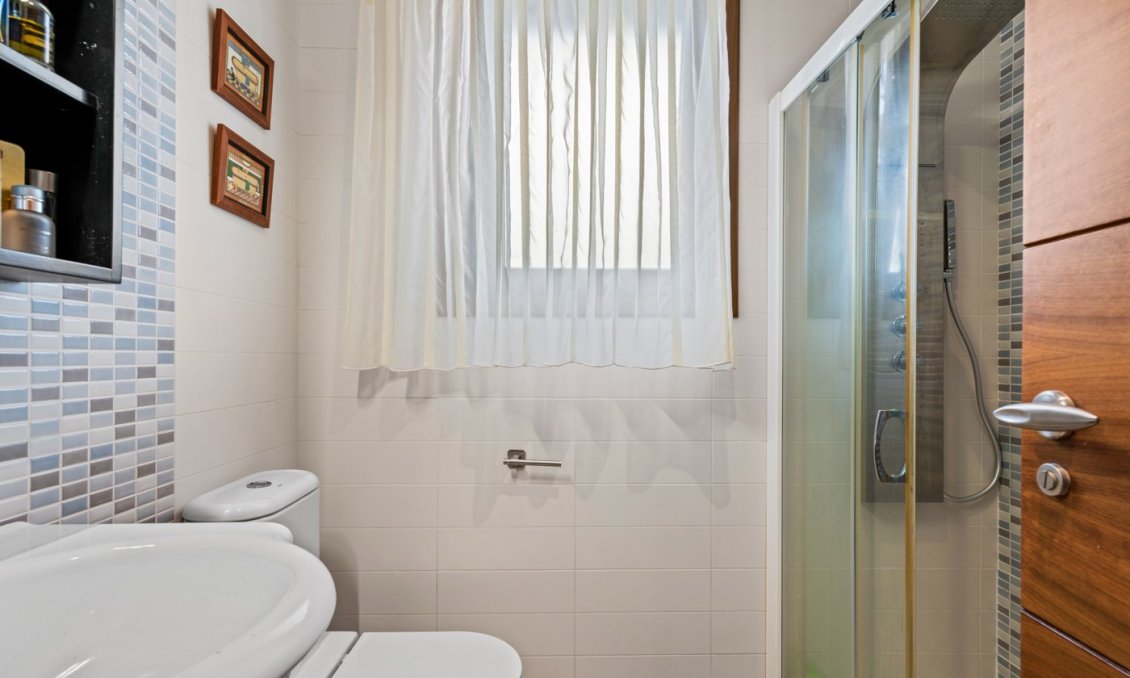 Segunda mano - Villa -
Guardamar del Segura - Costa Blanca