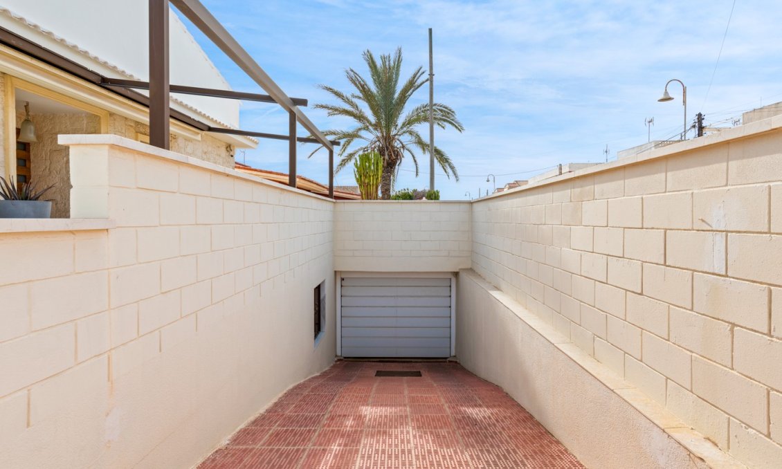 Segunda mano - Villa -
Guardamar del Segura - Costa Blanca