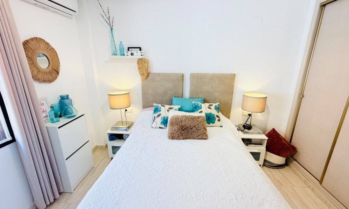 Revente - Maison de ville -
Daya Vieja - Costa Blanca