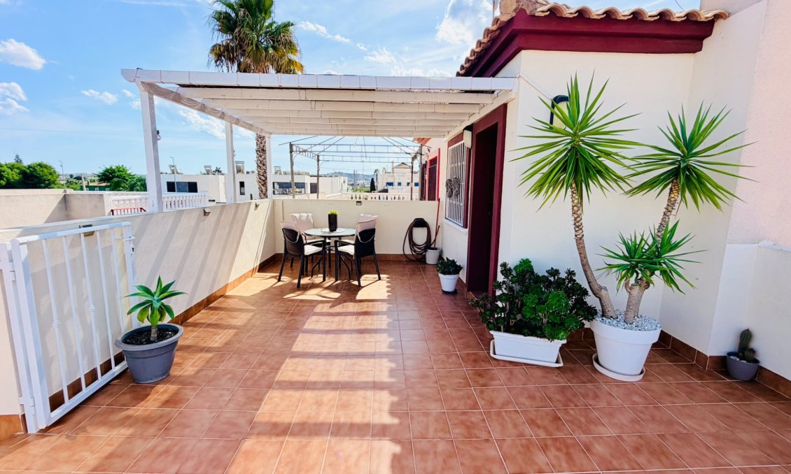 Revente - Maison de ville -
Daya Vieja - Costa Blanca