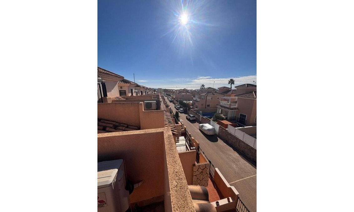 Használt Ingatlanok - Sorház -
Los Altos - Costa Blanca
