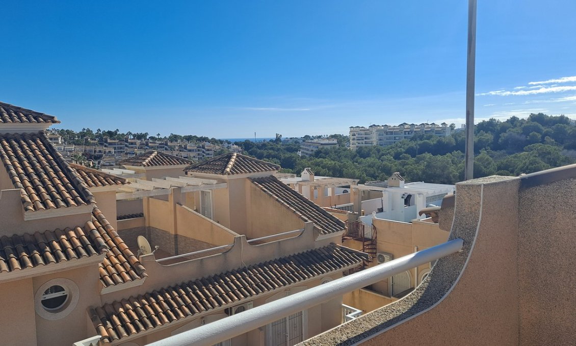 Használt Ingatlanok - Sorház -
Villamartin - Costa Blanca