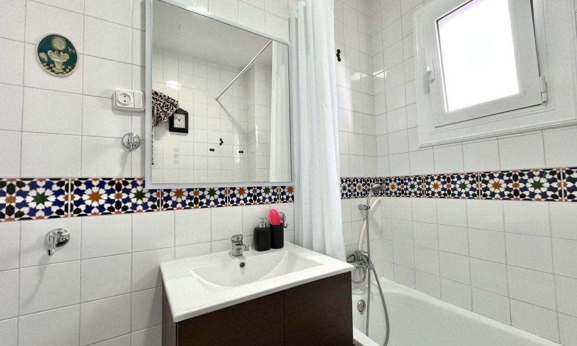 Használt Ingatlanok - Apartman -
Torrevieja - Calas Blanca