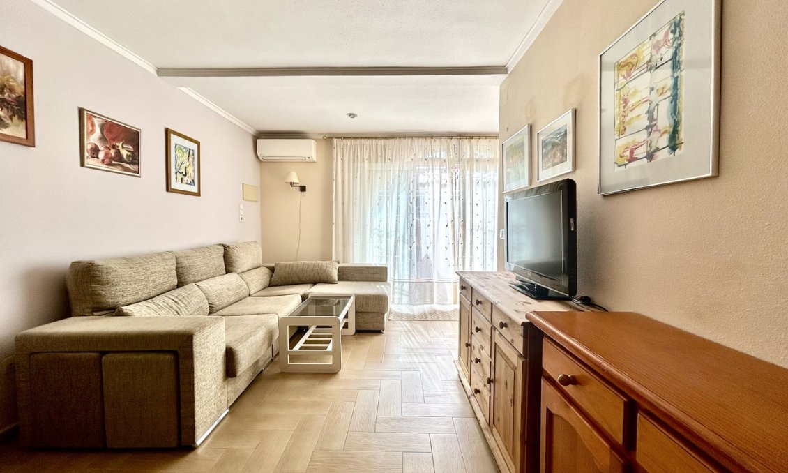Segunda mano - Adosado -
Torrevieja - Costa Blanca