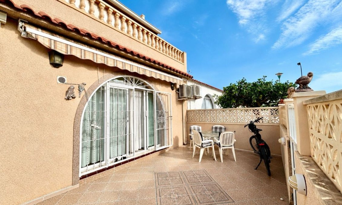 Segunda mano - Adosado -
Torrevieja - Costa Blanca