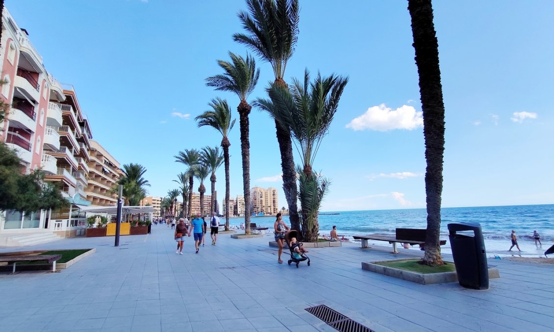 Wiederverkauf - Wohnung -
Torrevieja - Costa Blanca
