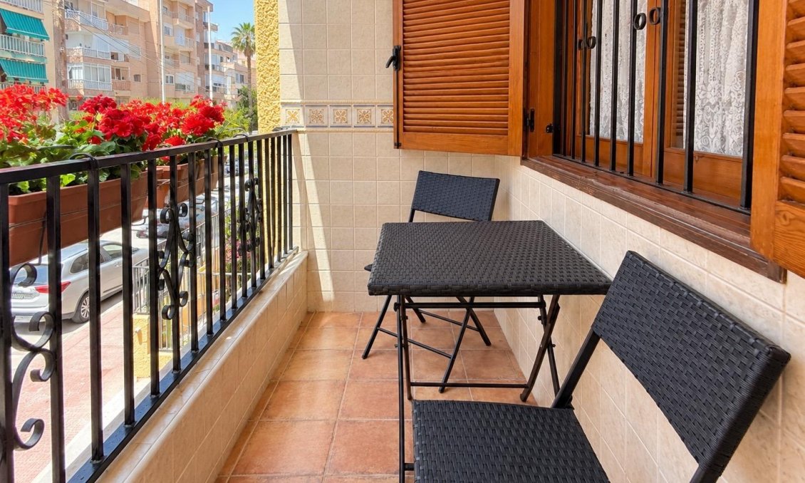Wiederverkauf - Wohnung -
Torrevieja - Los Europeos