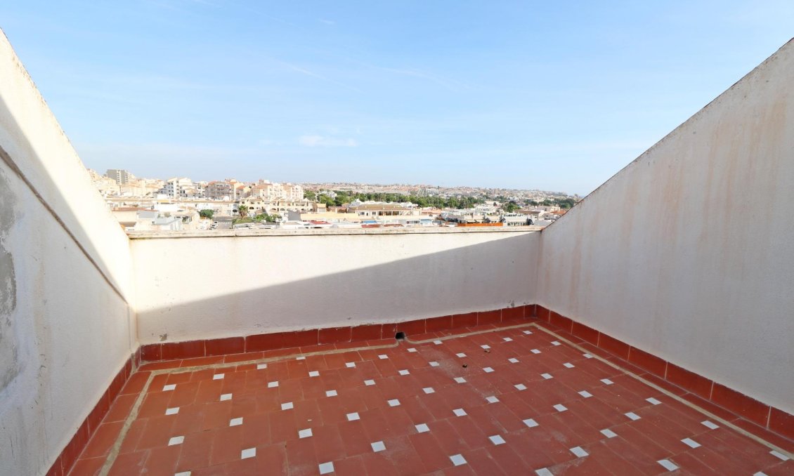 Segunda mano - Ático -
Torrevieja - Habaneras