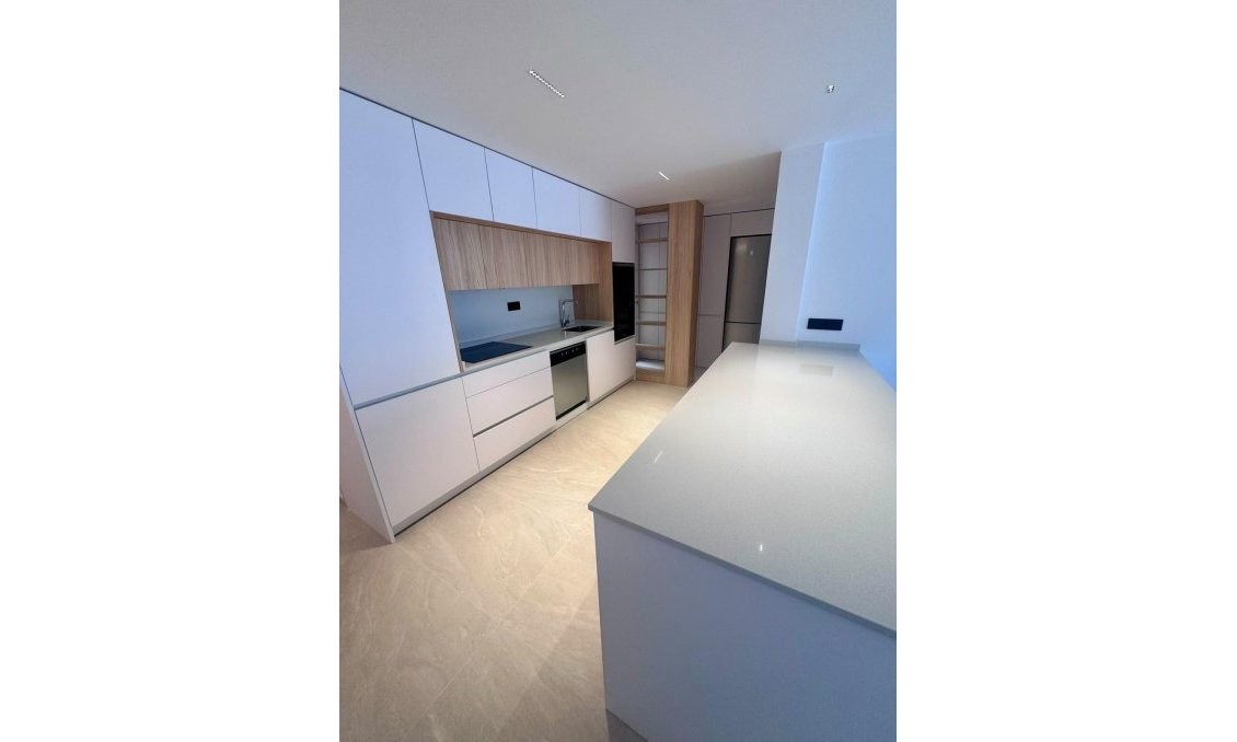 Wiederverkauf - Wohnung -
Torrevieja - Centro