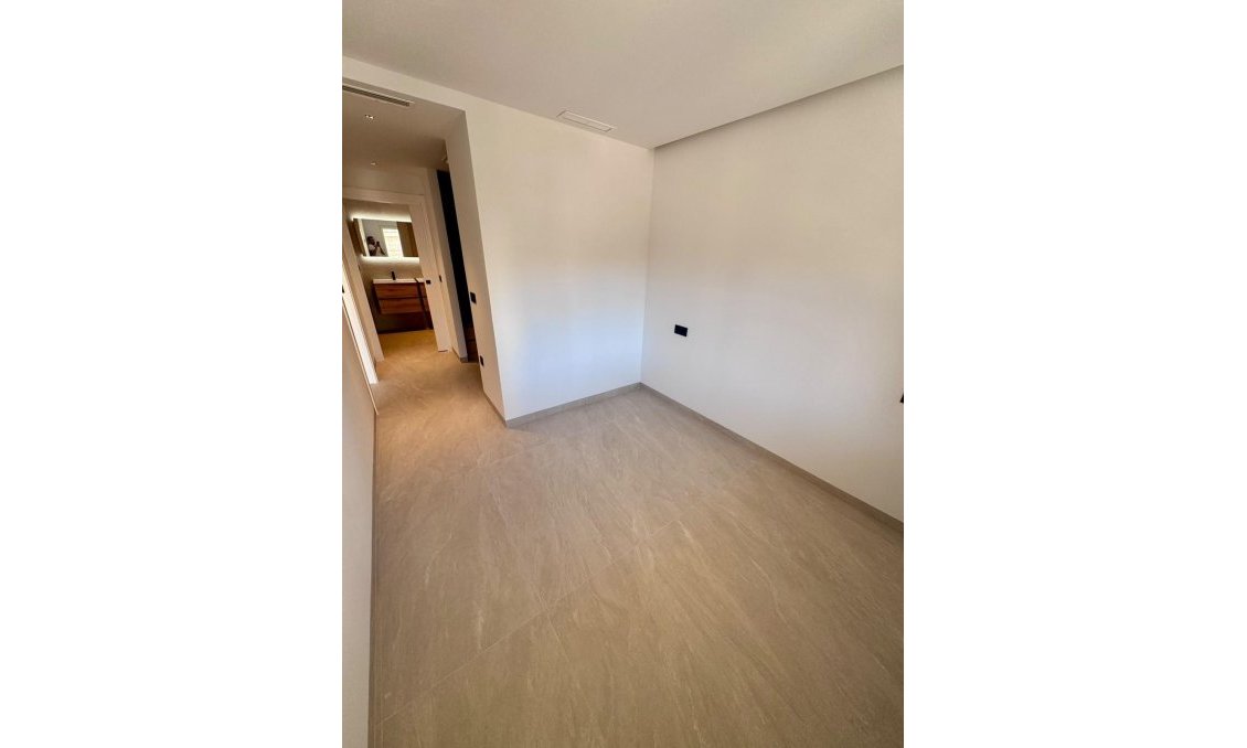 Wiederverkauf - Wohnung -
Torrevieja - Centro