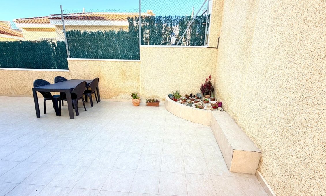 Segunda mano - Adosado -
Ciudad Quesada - Costa Blanca