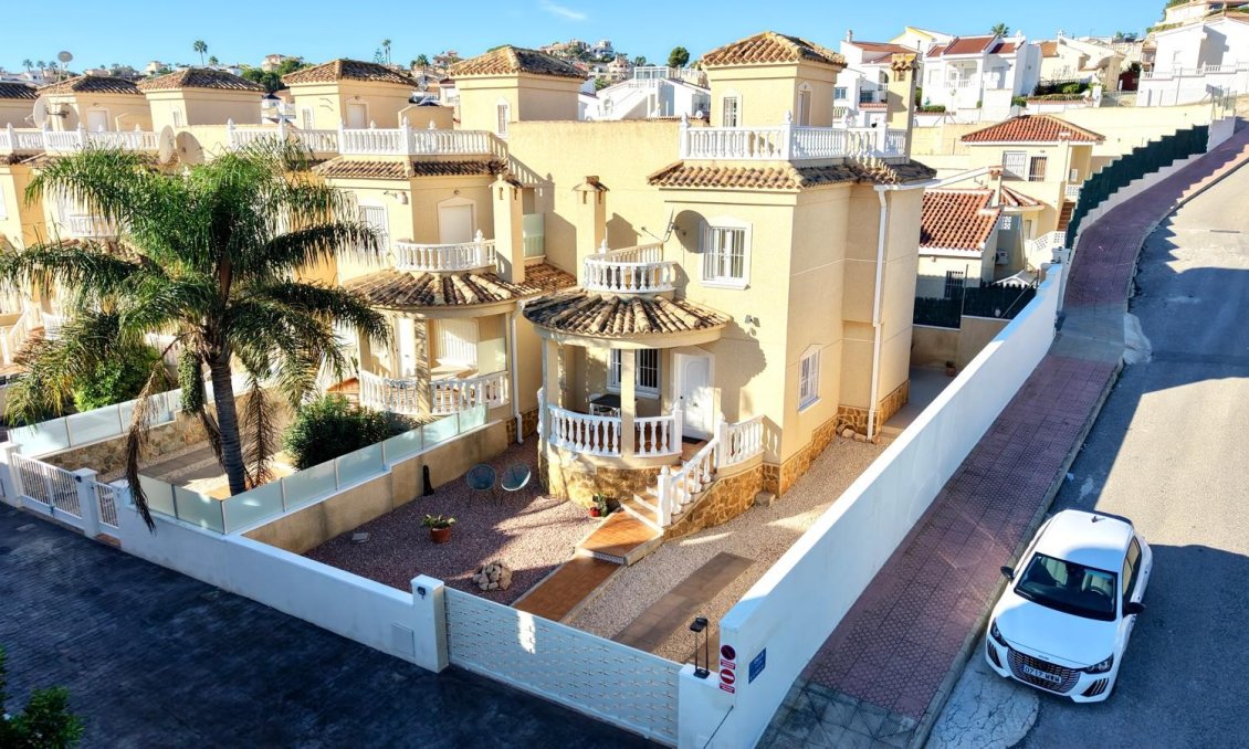 Segunda mano - Adosado -
Ciudad Quesada - Costa Blanca
