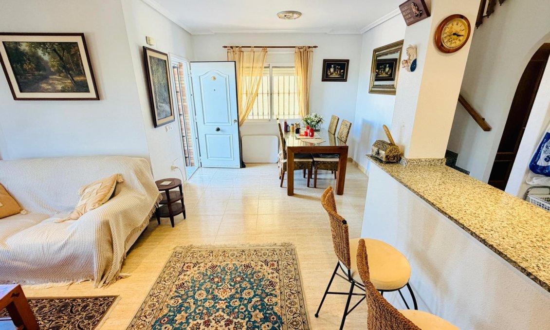 Wiederverkauf - Villa -
Los Montesinos - Costa Blanca
