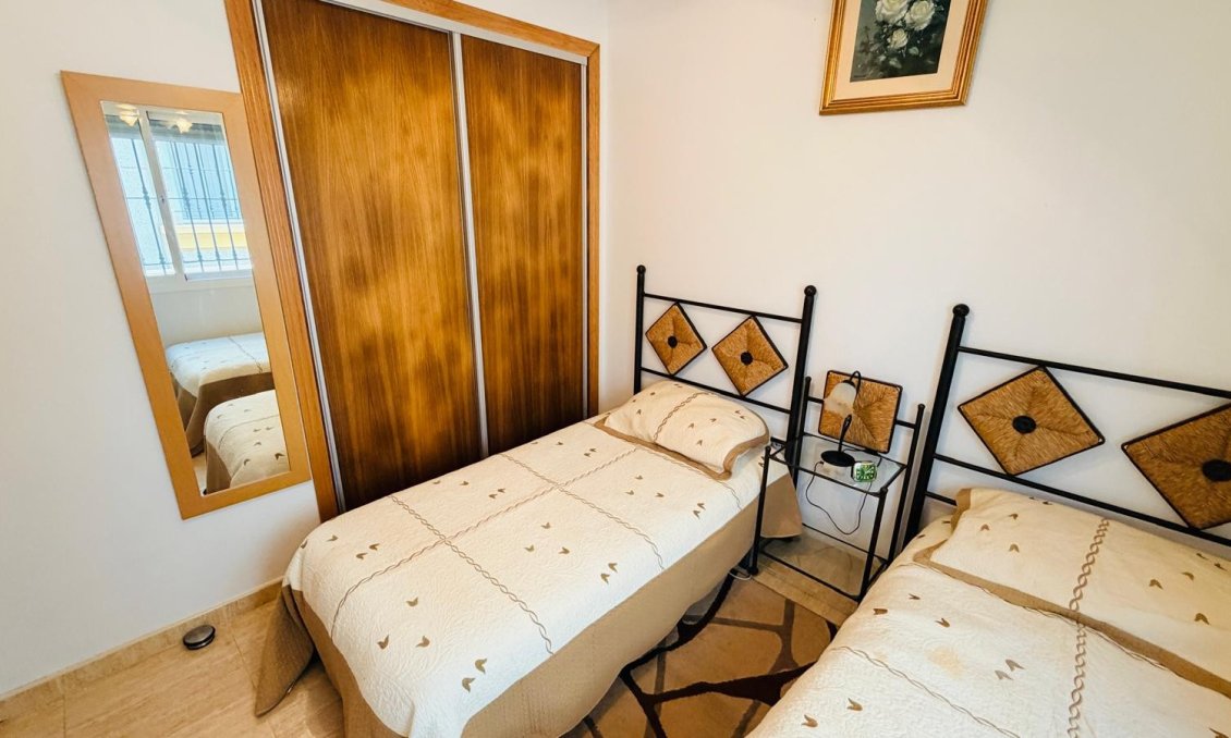 Wiederverkauf - Villa -
Los Montesinos - Costa Blanca