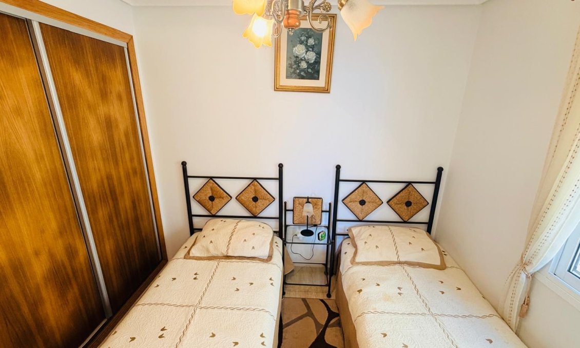 Wiederverkauf - Villa -
Los Montesinos - Costa Blanca