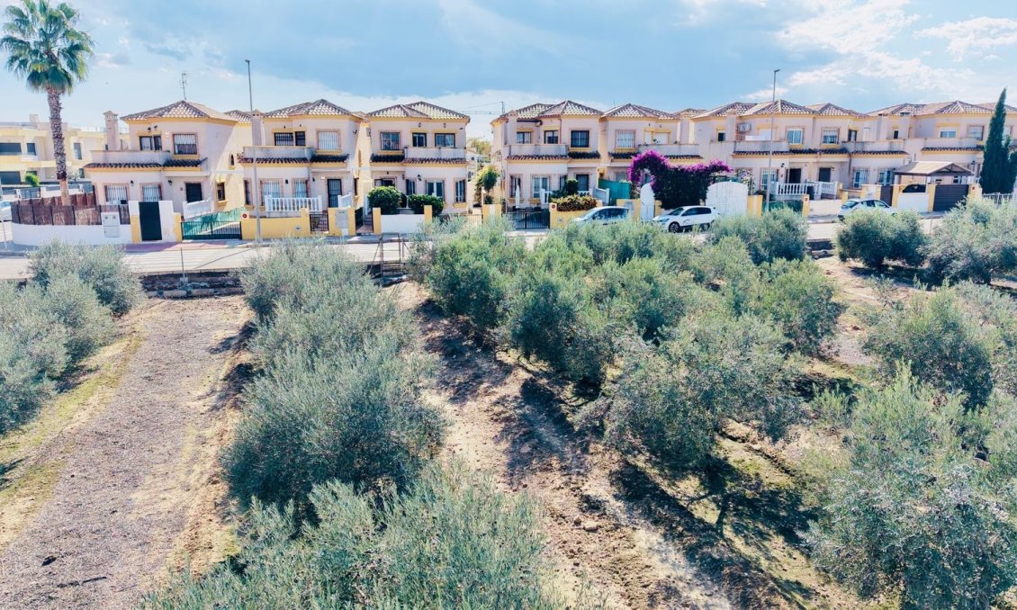 Wiederverkauf - Villa -
Los Montesinos - Costa Blanca