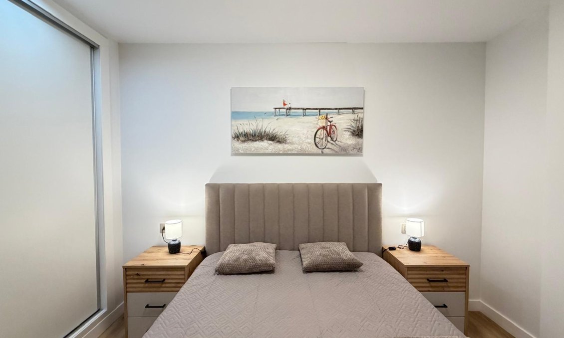 Segunda mano - Apartamento -
Torrevieja - Centro