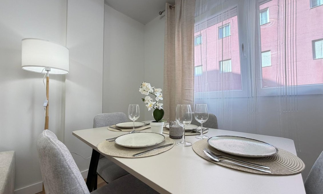 Segunda mano - Apartamento -
Torrevieja - Centro