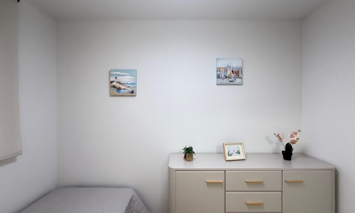 Segunda mano - Apartamento -
Torrevieja - Centro