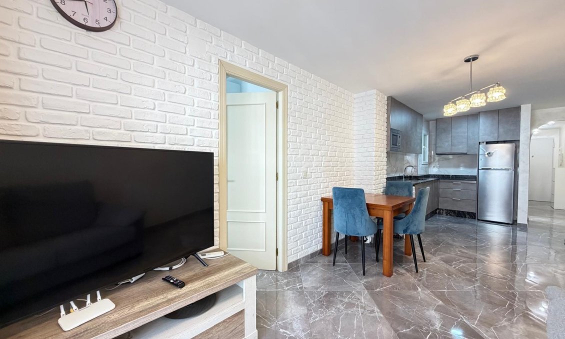 Segunda mano - Apartamento -
Torrevieja - Playa del Cura