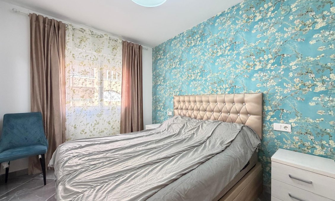Segunda mano - Apartamento -
Torrevieja - Playa del Cura