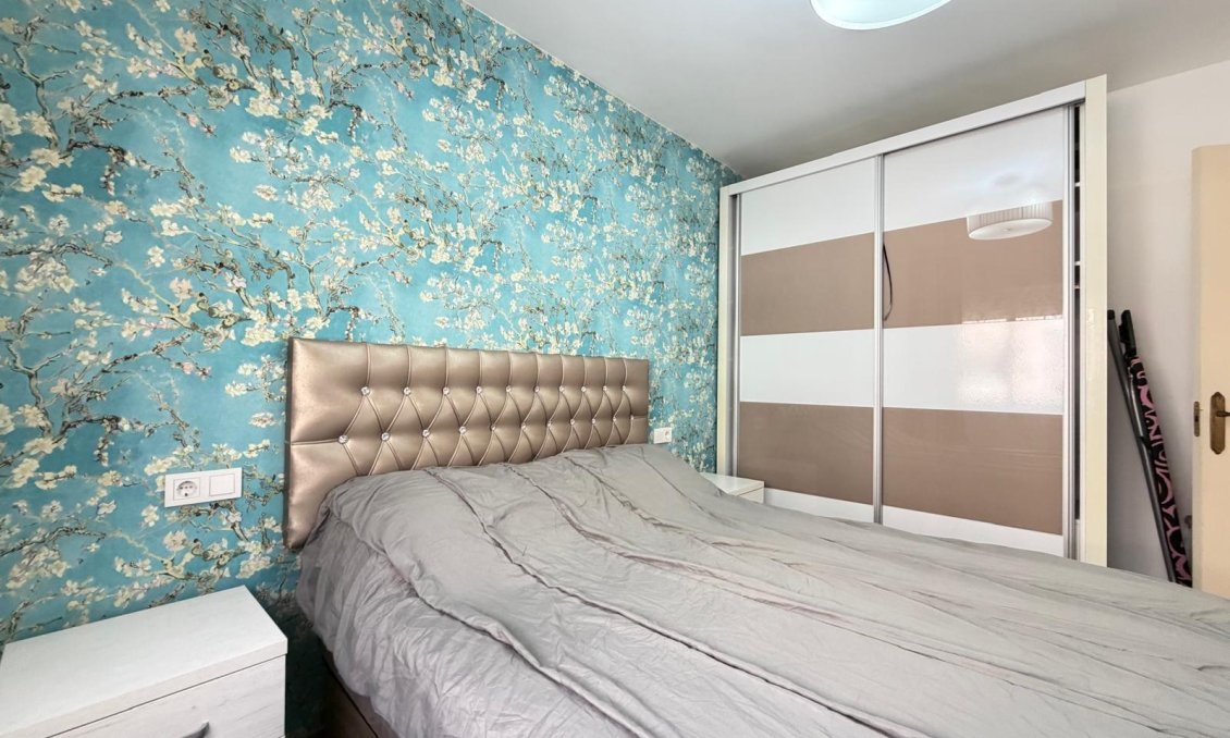 Segunda mano - Apartamento -
Torrevieja - Playa del Cura