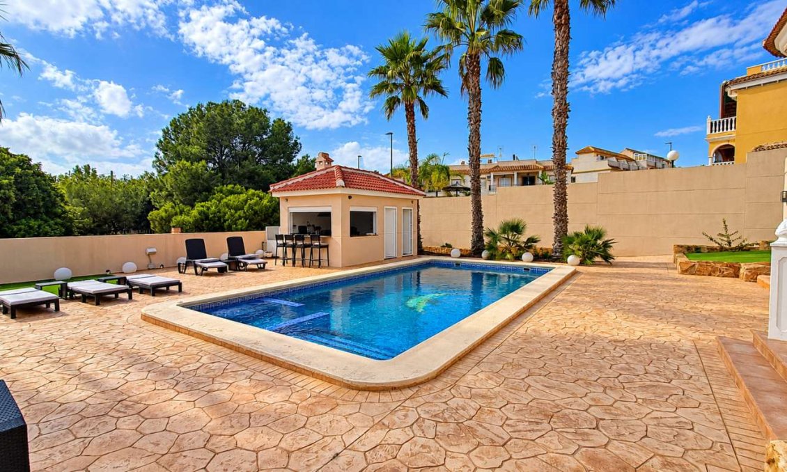 Segunda mano - Villa -
Algorfa - Inland